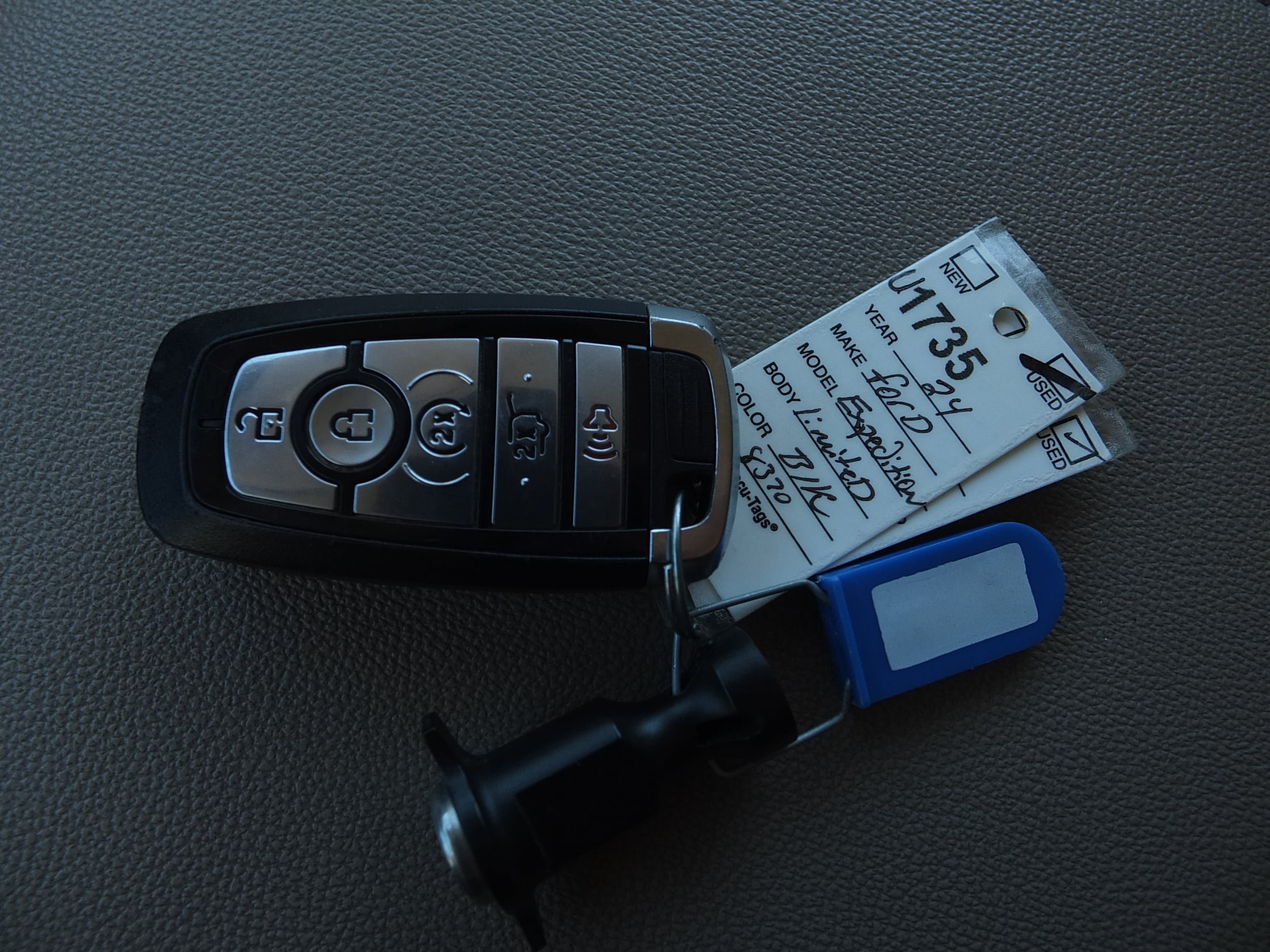 Used 2024 Ford Expedition Max Limited AWD/4WD image 34