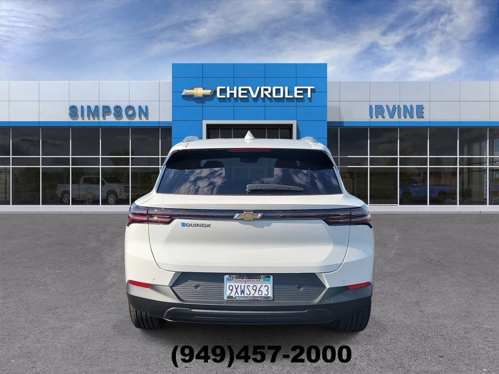 Used 2026 Chevrolet Equinox EV LT FWD image 7