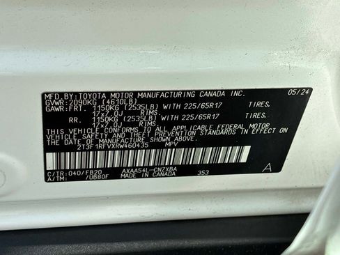 Used 2024 Toyota RAV4 LE AWD/4WD image 22