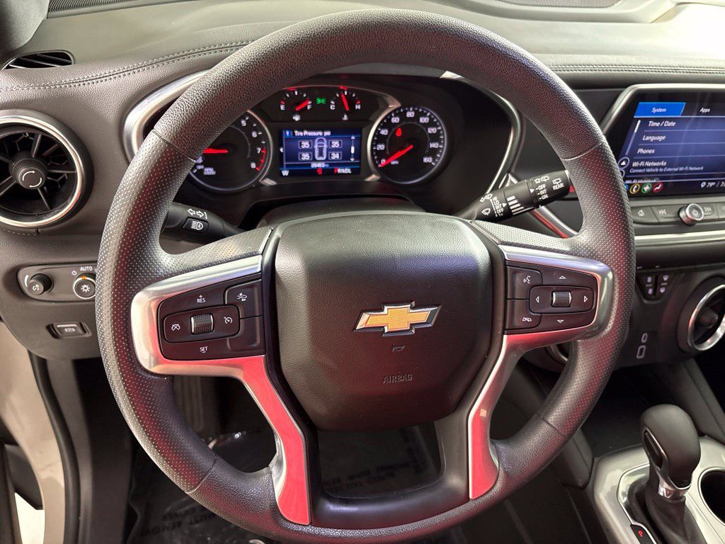 Certified 2021 Chevrolet Blazer LT w/ LPO, Cargo Package FWD image 31