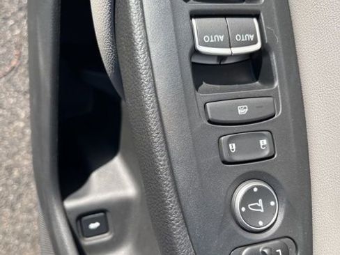 Used 2019 Honda Accord EX-L image 11