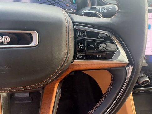Used 2022 Jeep Grand Cherokee Summit image 19