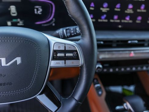 Used 2025 Kia Telluride EX X-Line image 13