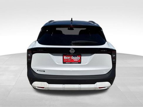 New 2026 Nissan Kicks SV FWD image 6