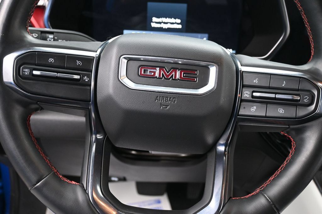 Used 2024 GMC Canyon AT4X AWD/4WD image 15