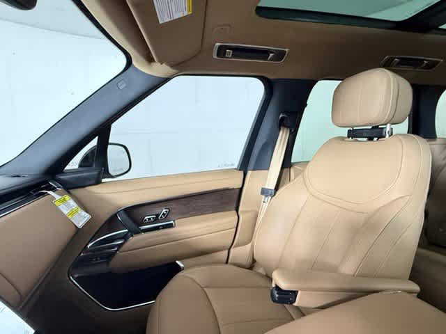 New 2026 Land Rover Range Rover SE AWD/4WD image 18