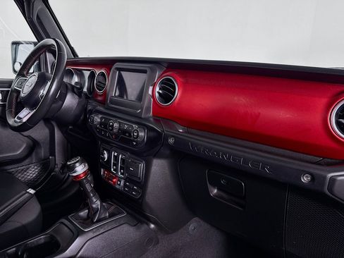 Used 2019 Jeep Wrangler Rubicon image 25