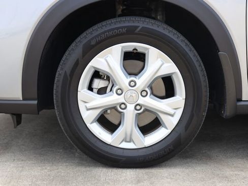 Used 2024 Honda HR-V LX image 9