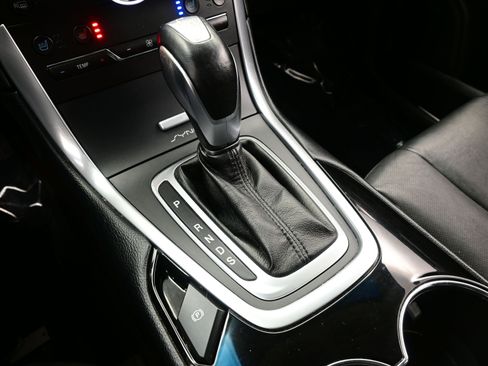 Used 2017 Ford Edge Titanium w/ Canadian Touring Package image 23