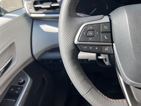 Used 2024 Toyota Sienna XSE image 14