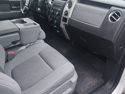 Used 2012 Ford F150 XLT w/ XLT Chrome Pkg image 10
