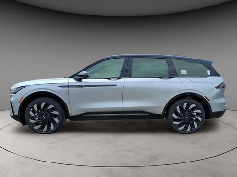 New 2025 Lincoln Nautilus Reserve w/ Jet Appearance Package image 2