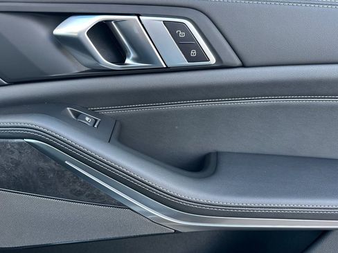 New 2026 BMW X5 sDrive40i w/ Climate Comfort Package image 19