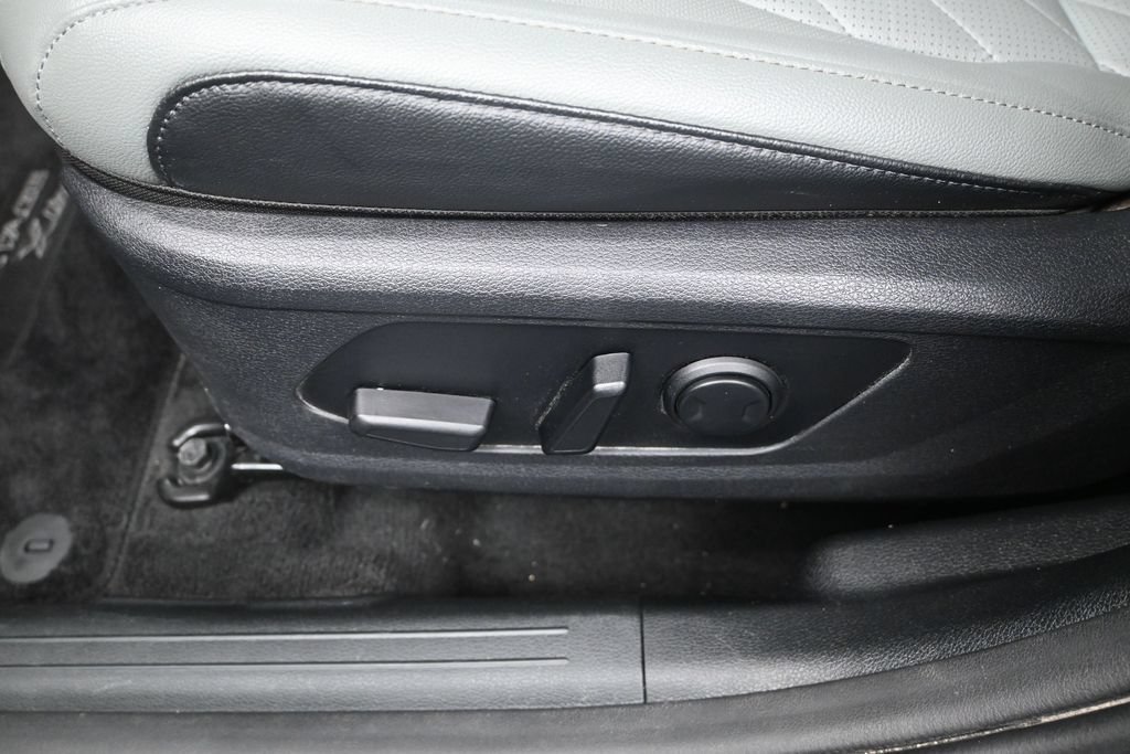 Used 2023 Kia Sportage X-Line w/ X-Line Premium Package AWD/4WD image 11
