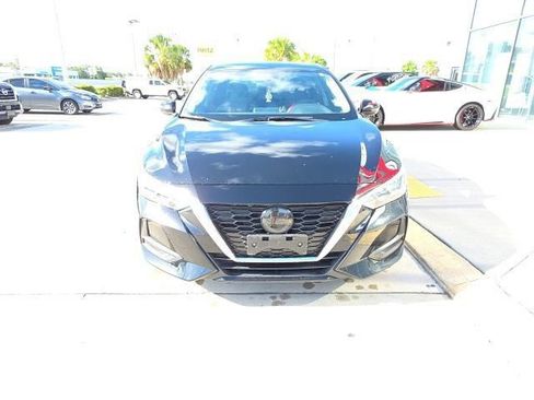 Used 2022 Nissan Sentra S w/ Trunk Package FWD image 9