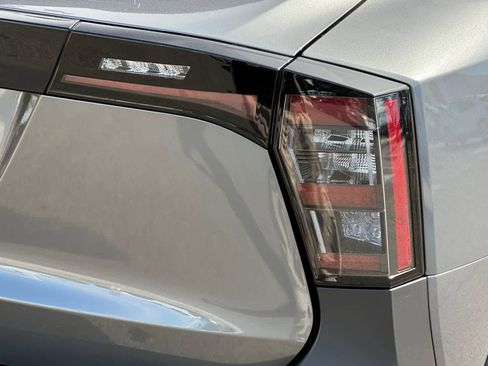 New 2026 Nissan Kicks SV FWD image 29