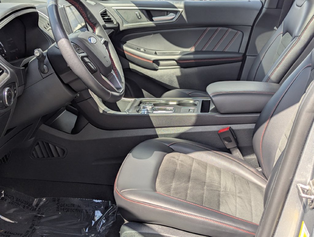 Used 2024 Ford Edge ST-Line AWD/4WD image 11