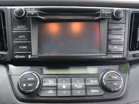 Used 2017 Toyota RAV4 XLE image 15