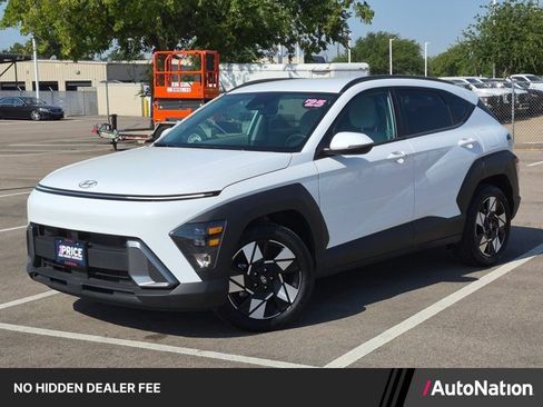 Used 2025 Hyundai Kona SEL FWD image 1