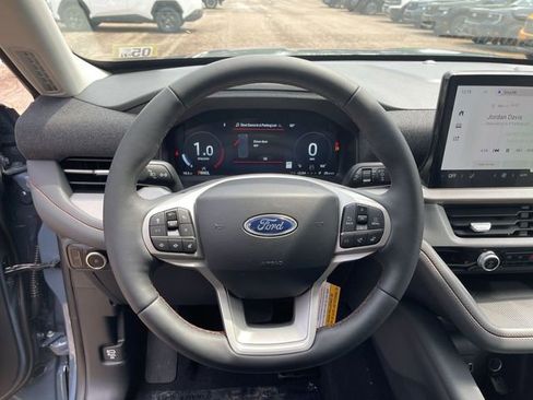 New 2026 Ford Explorer Active w/ Active Comfort Package AWD/4WD image 16