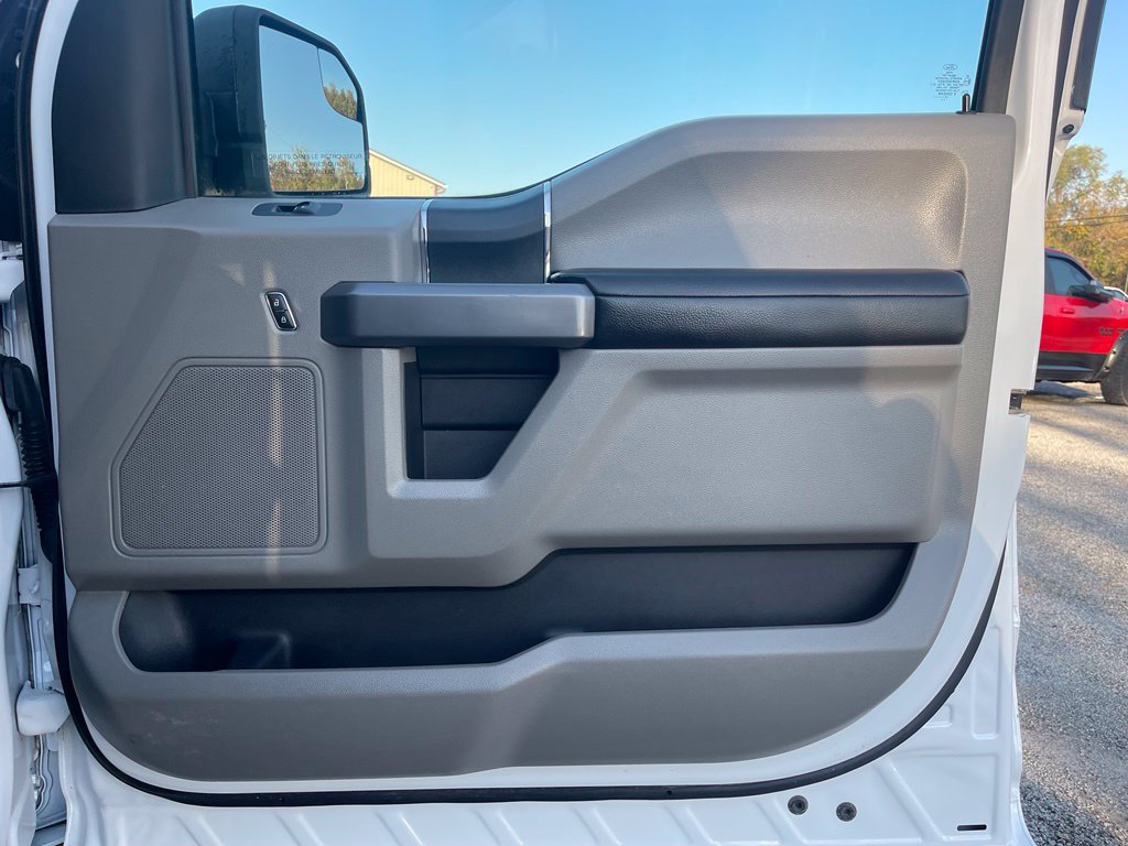 Used 2019 Ford F150 XLT w/ Trailer Tow Package AWD/4WD image 17