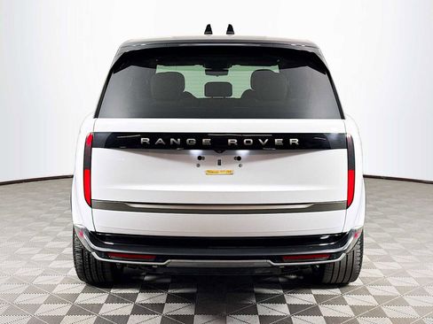 Certified 2025 Land Rover Range Rover Long Wheelbase SE AWD/4WD image 6