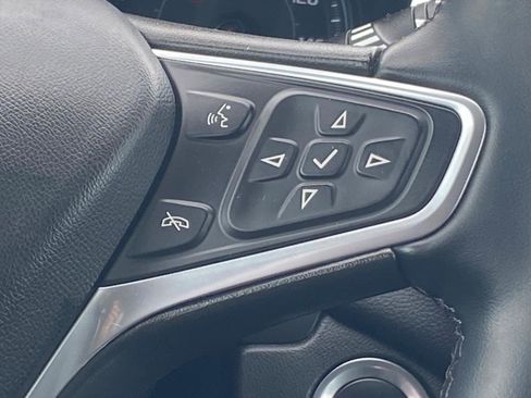 Used 2023 Chevrolet Equinox LT AWD/4WD image 8