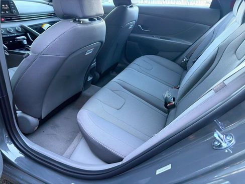 New 2026 Hyundai Elantra SE FWD image 20