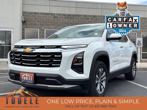 Certified 2025 Chevrolet Equinox LT AWD/4WD image 1
