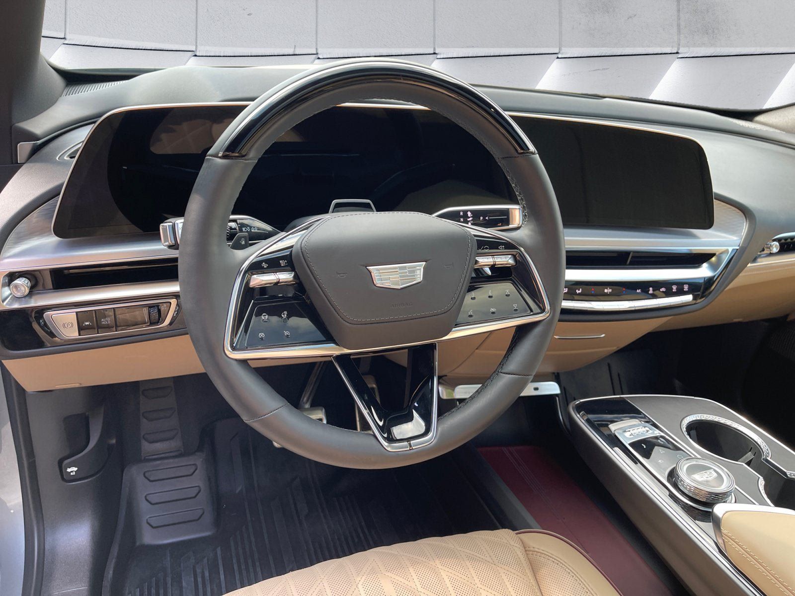 Certified 2026 Cadillac Lyriq Signature Luxury w/ Nappa Leather Package AWD/4WD image 13
