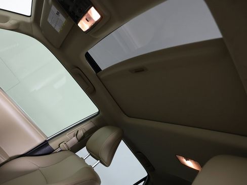 Used 2015 Toyota 4Runner SR5 Premium image 12