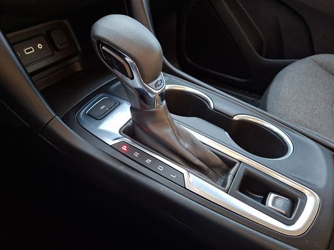 Certified 2022 Chevrolet Equinox LT image 14