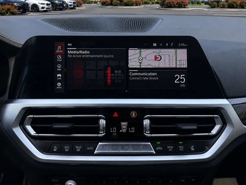 Used 2023 BMW M4 Competition w/ Executive Package RWD image 23