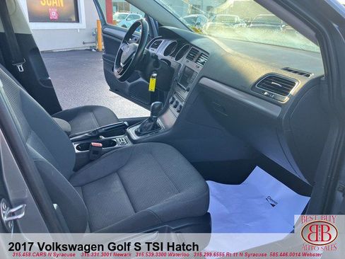 Used 2017 Volkswagen Golf S image 13