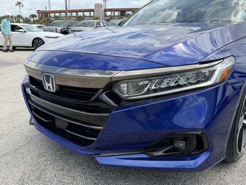 Used 2022 Honda Accord Sport image 10