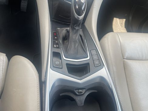 Used 2015 Cadillac SRX Performance w/ Driver Awareness Package AWD/4WD image 12