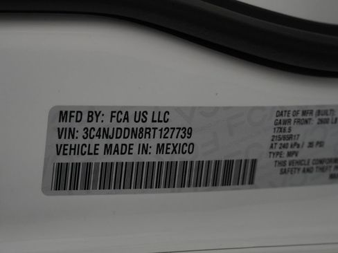 Used 2024 Jeep Compass Trailhawk w/ Trailhawk Elite Group AWD/4WD image 52