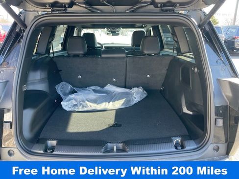 New 2026 Jeep Cherokee Limited image 11