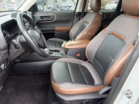 Used 2023 Ford Bronco Sport Outer Banks w/ Tech Package AWD/4WD image 13