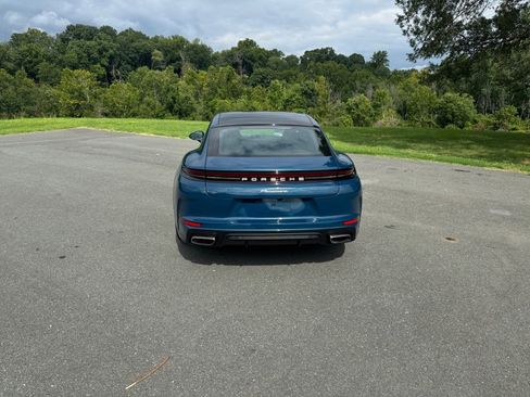 New 2025 Porsche Panamera image 6