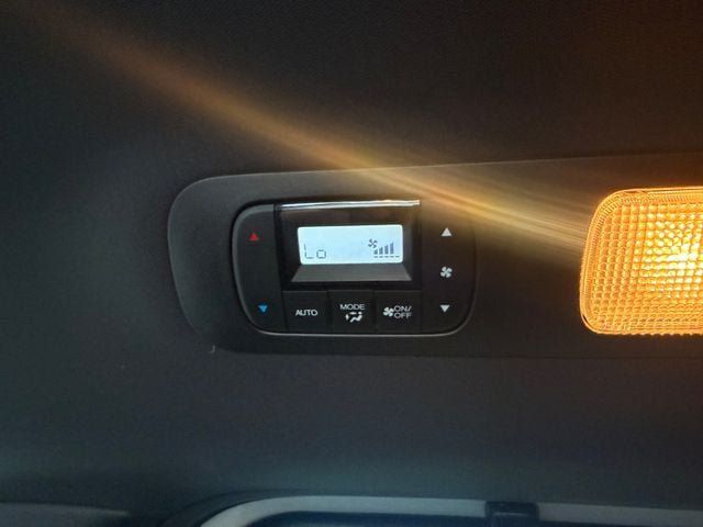 Used 2025 Honda Odyssey Sport-L image 14