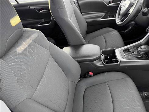 Used 2024 Toyota RAV4 XLE image 19