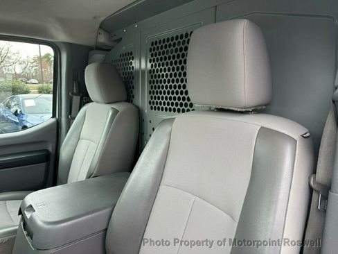 Used 2017 Nissan NV 2500 SV w/ Technology Package image 11