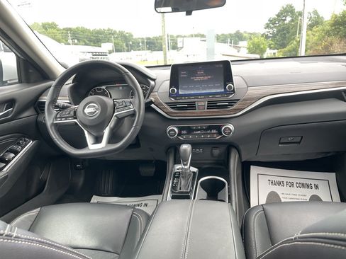 Used 2021 Nissan Altima 2.5 SL FWD image 15