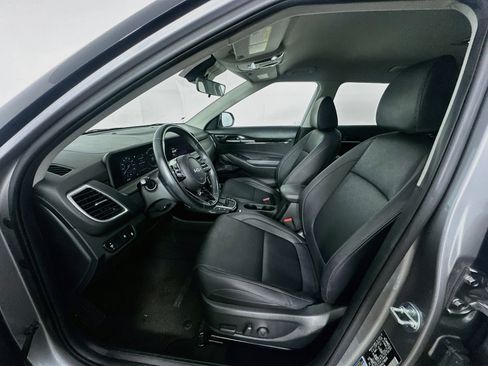 Used 2026 Kia Seltos EX FWD image 13