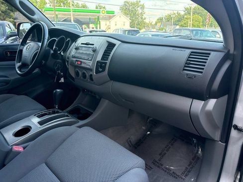 Used 2010 Toyota Tacoma 4x4 Access Cab V6 image 16