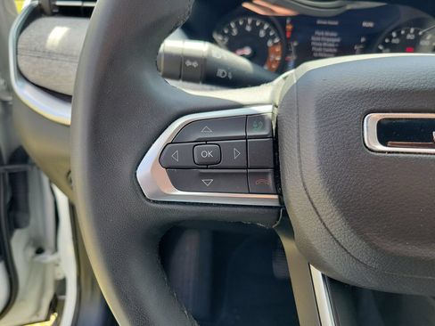 Used 2024 Jeep Compass Latitude w/ Altitude Special Edition AWD/4WD image 24