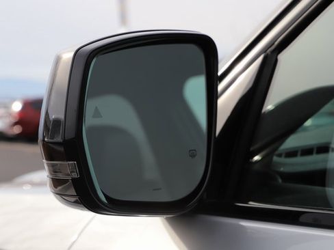 New 2025 Jeep Grand Cherokee Limited image 10