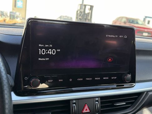 Used 2024 Kia Forte GT-Line w/ GT-Line Premium Package image 14