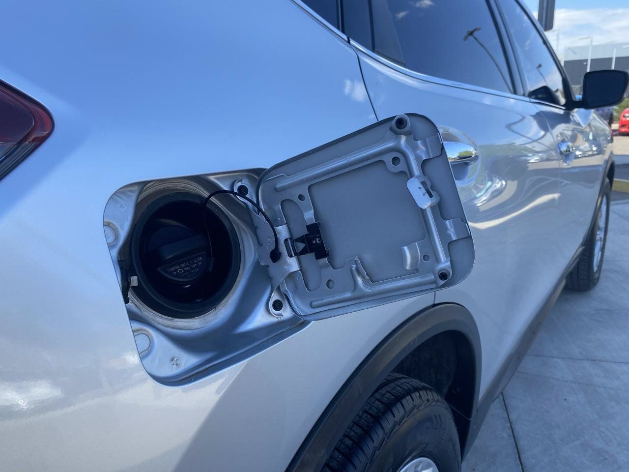 Used 2020 Nissan Rogue SV FWD image 26